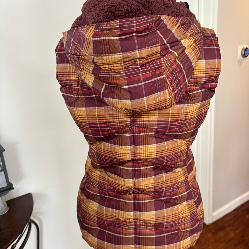 Patagonia Plaid Hooded Vest - Burgundy and Tan - Picture 7 of 13